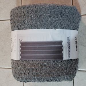 Sonoma Everyday Gray Waffle Shower Curtain 70" x 72" NEW NWT Bathroom